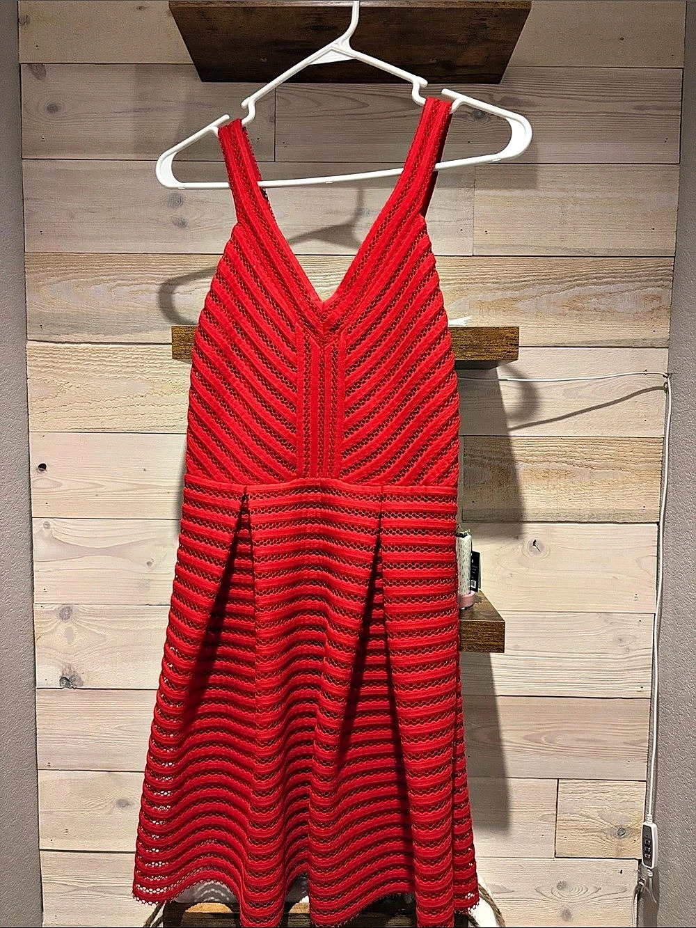 Express Red Geometric Midi Dress Size M